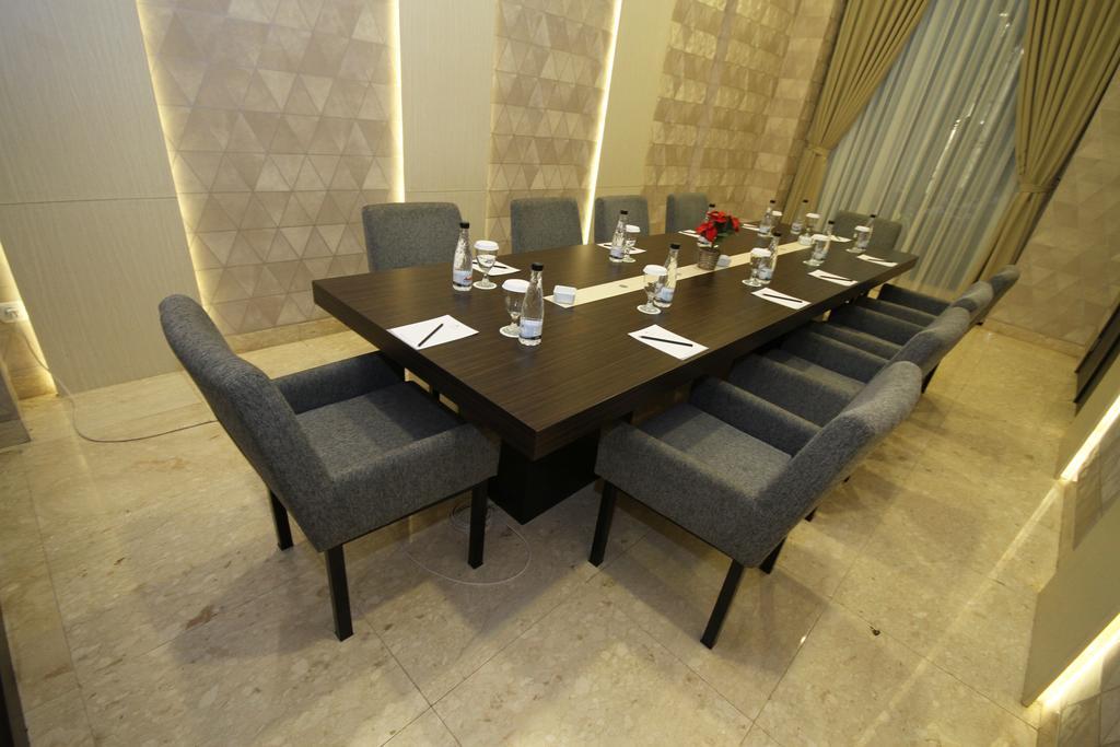 Atlantic City Hotel Bandung Exterior foto